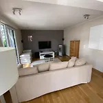 度假居 Eifelhauszeit - Narzissen Bluehen Und Bei Uns Seid Ihr Direkt Mittendrin