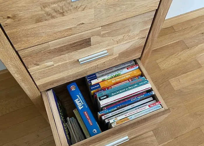 펜션 Eifelhauszeit - Narzissen Bluehen Und Bei Uns Seid Ihr Direkt Mittendrin