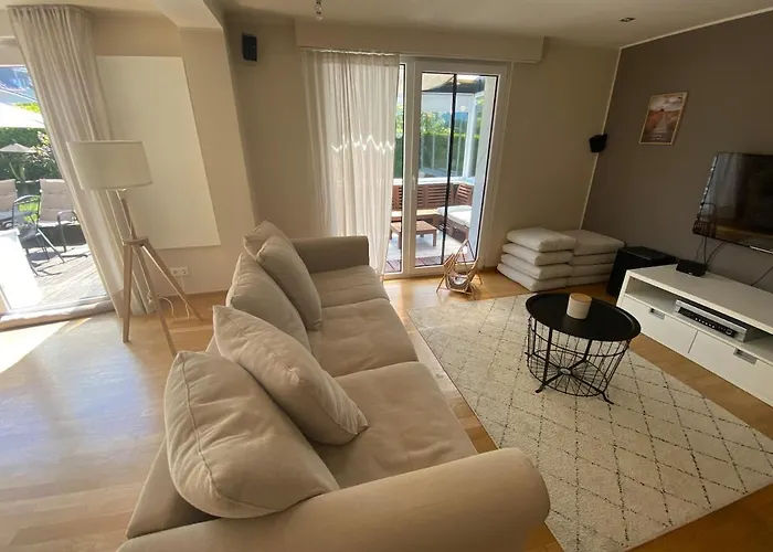 Eifelhauszeit بيت للعطل