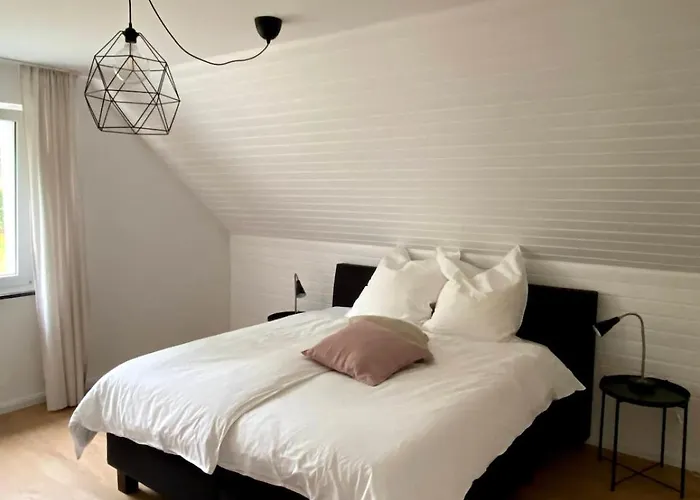 Eifelhauszeit بيت للعطل